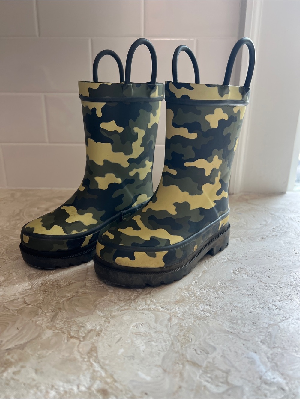 Kids Western Chief Camo Rain Boots - Green Camo size 5